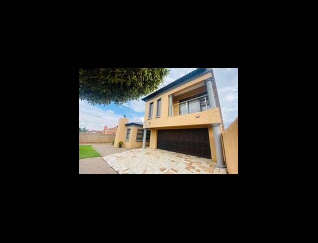 4 BEDROOM HOUSE FOR SALE IN KIRKNEY